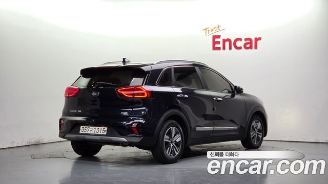 Kia Niro 2020 — photo 2