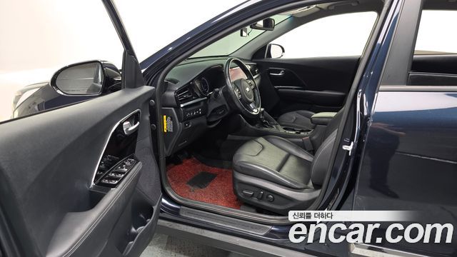 Kia Niro 2020 — photo 13
