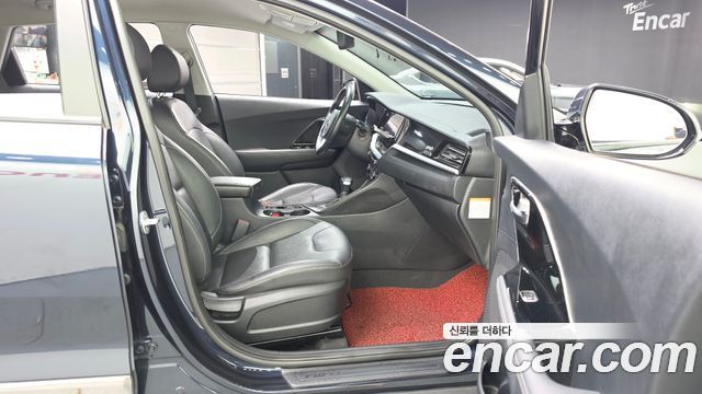 Kia Niro 2020 — photo 17