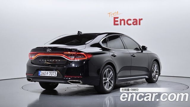 Hyundai Grandeur 2017 — photo 2