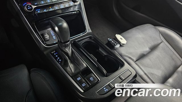 Hyundai Grandeur 2017 — photo 12