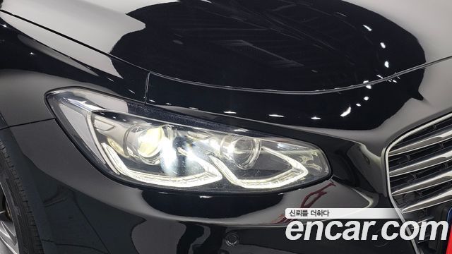 Hyundai Grandeur 2017 — photo 8