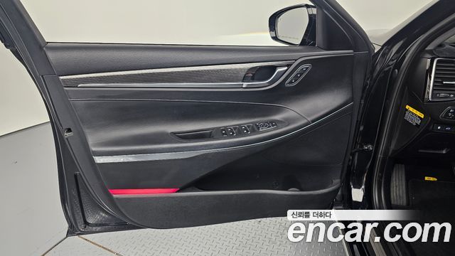 Hyundai Grandeur 2017 — photo 14