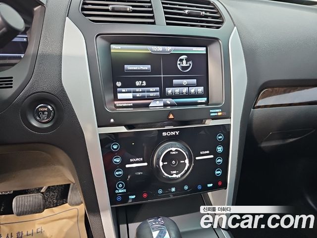 Ford Explorer 2014 — photo 13