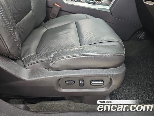 Ford Explorer 2014 — photo 17