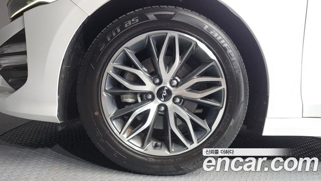 Kia K5 2022 — photo 5