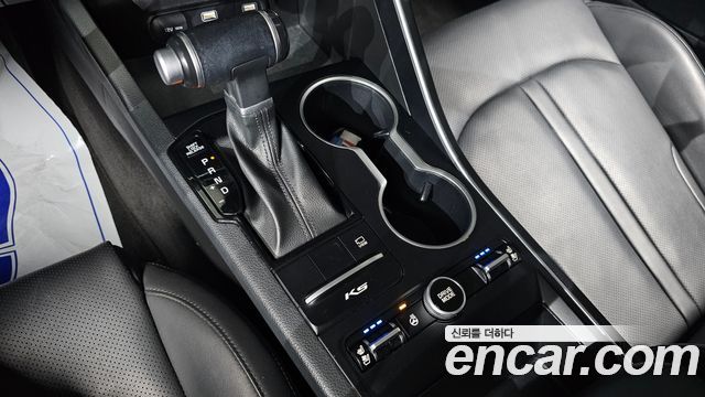Kia K5 2022 — photo 12