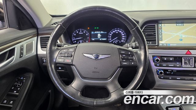 Genesis G80 2018 — photo 19