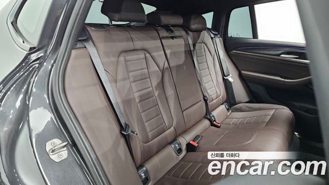 BMW X4 2022 — photo 17