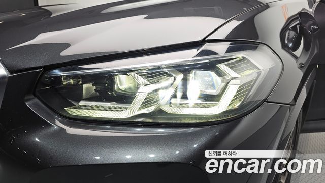 BMW X4 2022 — photo 8