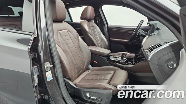 BMW X4 2022 — photo 16
