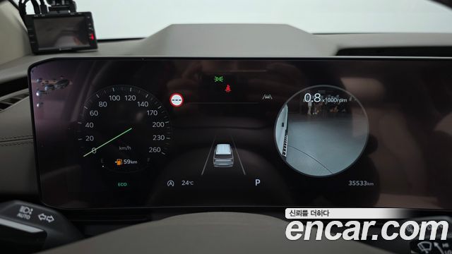 Kia Canival 2025 — photo 8
