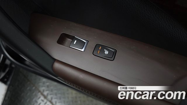 Hyundai Grandeur 2015 — photo 25