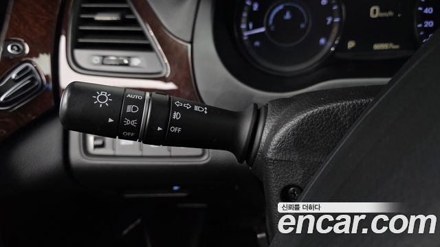 Hyundai Grandeur 2015 — photo 29