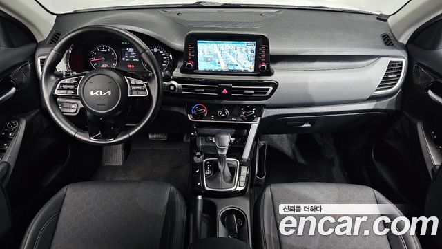 Kia Seltos 2023 — photo 10