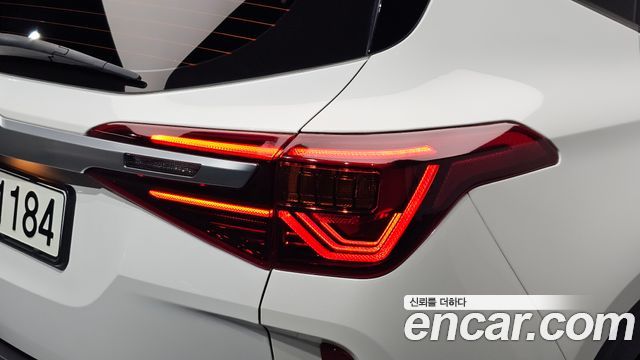 Kia Seltos 2023 — photo 9