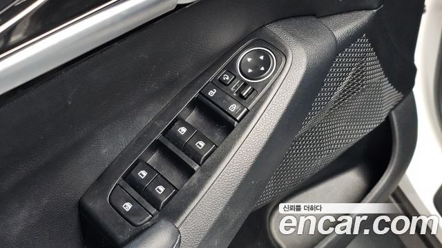 Kia Seltos 2023 — photo 30
