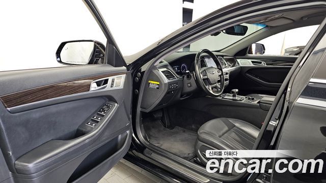 Genesis G80 2019 — photo 13