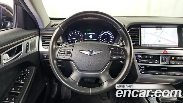 Genesis G80 2019 — photo 19