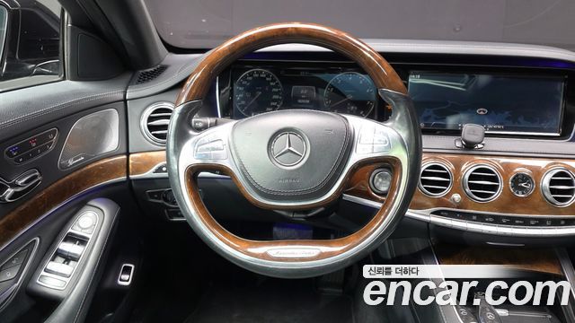 Mercedes-Benz S-Class 2016 — photo 13