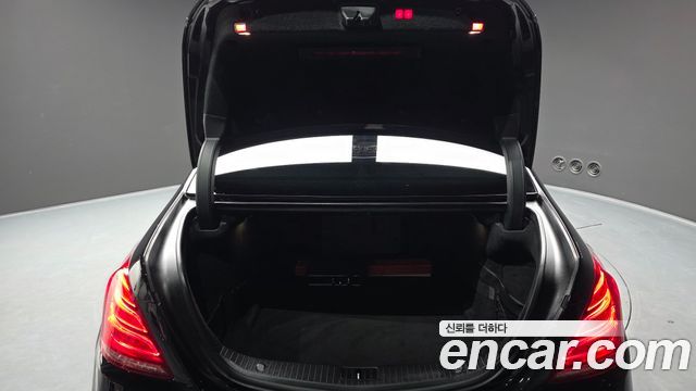 Mercedes-Benz S-Class 2016 — photo 20