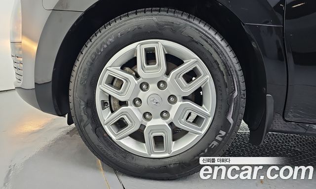 Hyundai Staria 2022 — photo 5