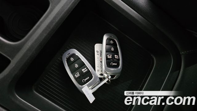 Hyundai Staria 2022 — photo 23