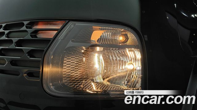 Hyundai Staria 2022 — photo 8