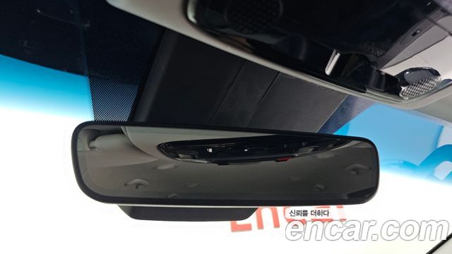Hyundai Staria 2022 — photo 27