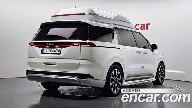 Kia Canival 2022 — photo 2