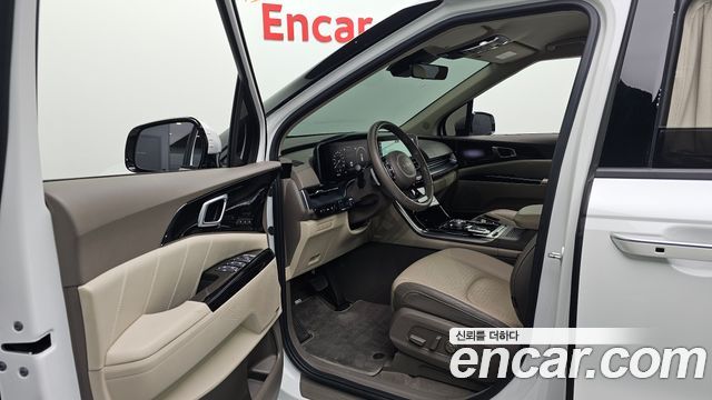 Kia Canival 2022 — photo 10