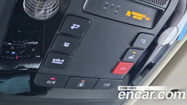 Kia Canival 2022 — photo 17