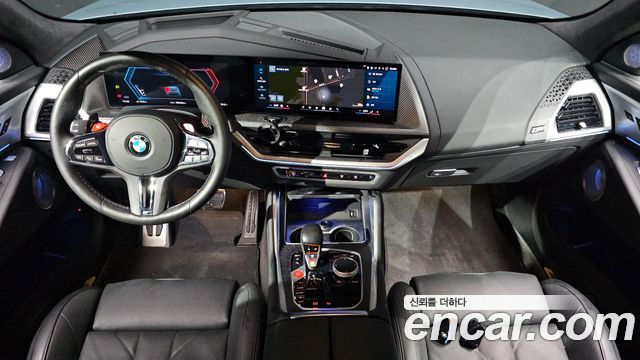BMW XM 2024 — photo 10