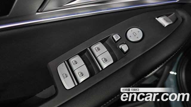 BMW XM 2024 — photo 25