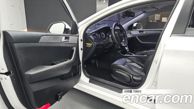 Hyundai Sonata 2019 — photo 13
