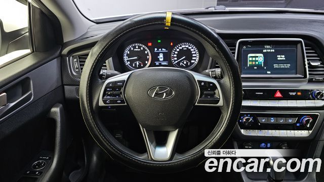 Hyundai Sonata 2019 — photo 19