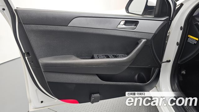 Hyundai Sonata 2019 — photo 14