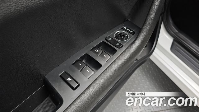 Hyundai Sonata 2019 — photo 27
