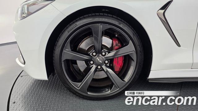 Genesis G70 2020 — photo 5