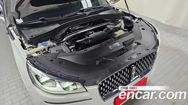 Lincoln Aviator 2021 — photo 6