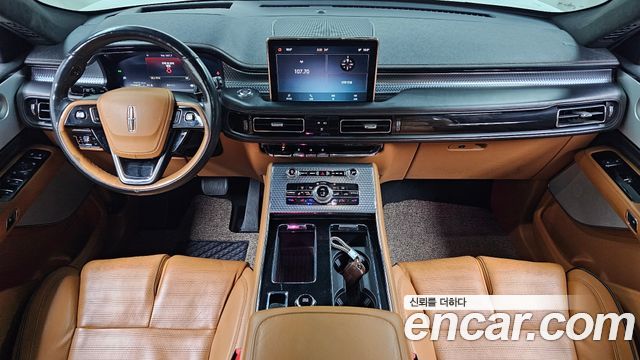 Lincoln Aviator 2021 — photo 10