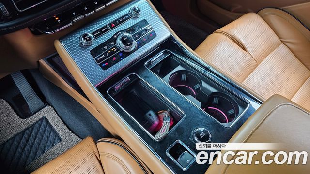 Lincoln Aviator 2021 — photo 12
