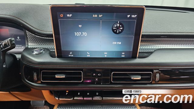 Lincoln Aviator 2021 — photo 18