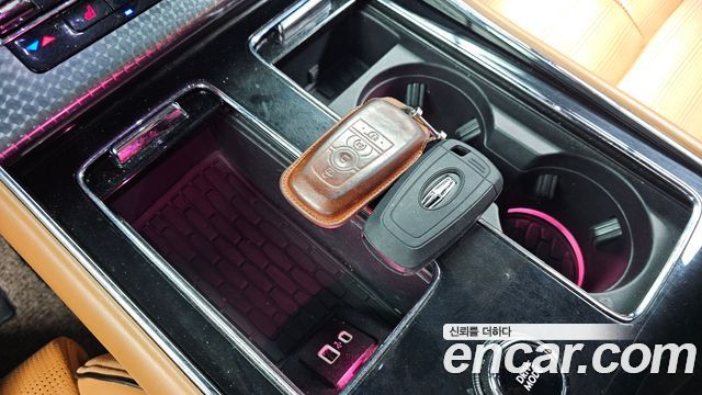 Lincoln Aviator 2021 — photo 21