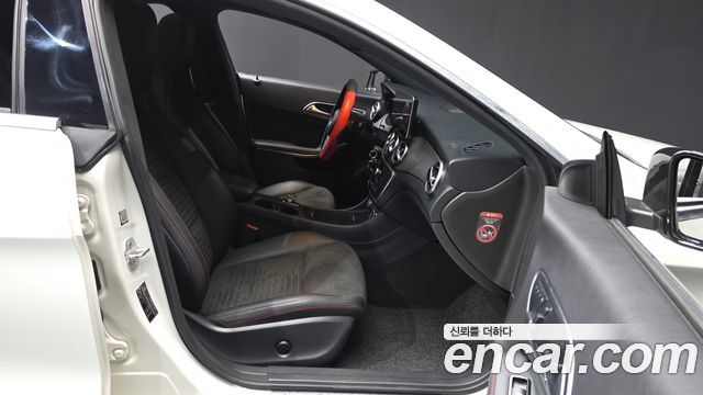 Mercedes-Benz CLA-Class 2015 — photo 11