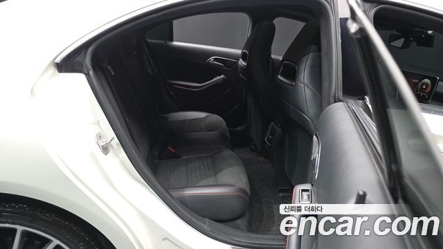 Mercedes-Benz CLA-Class 2015 — photo 12