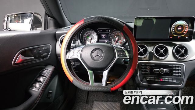 Mercedes-Benz CLA-Class 2015 — photo 13