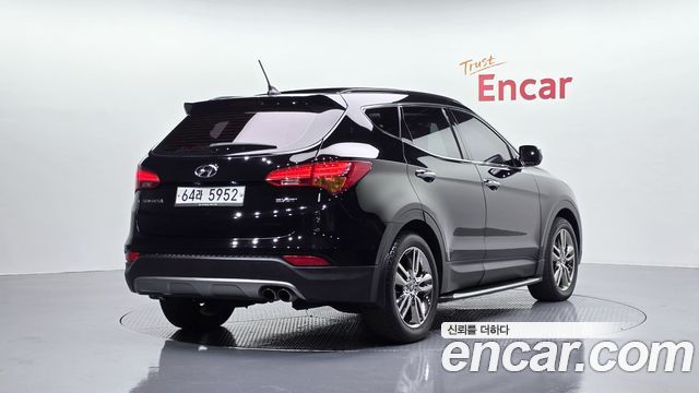 Hyundai Santafe 2013 — photo 2