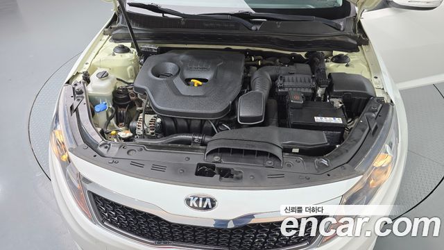 Kia K5 2013 — photo 6