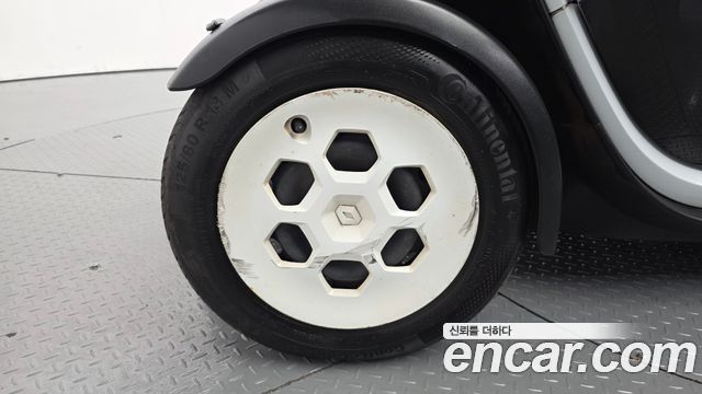 Renault Korea Twizy 2018 — photo 25